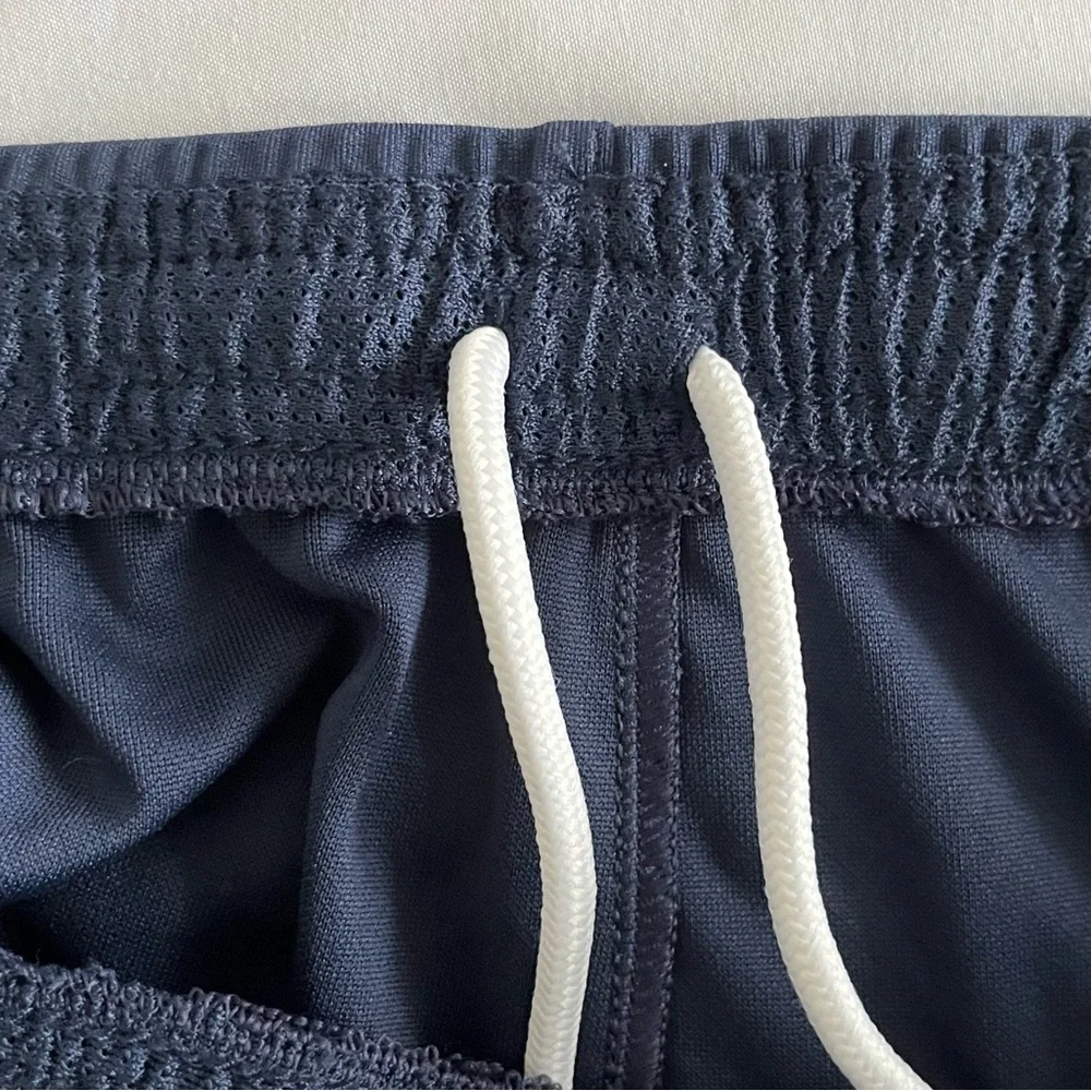 NIKE Men’s Navy Athletic Shorts Size Small - Picture 5 of 7